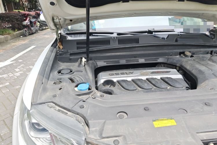 Used Geely Auto Emgrand X7 Sport 2016 1.8TD Automatic ZhiZun Version Engine Bay Right