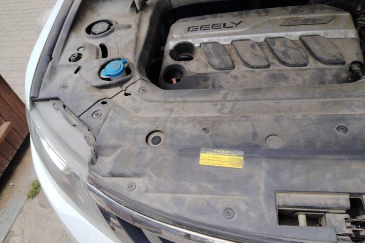 Used Geely Auto Emgrand X7 Sport 2016 1.8TD Automatic ZhiZun Version Engine Bay Right
