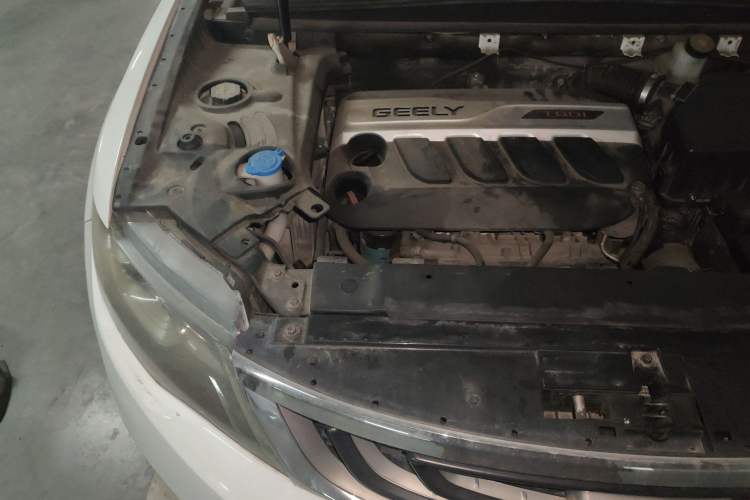 Used Geely Auto Emgrand X7 Sport 2016 1.8TD Automatic Smart Model Engine Bay Right
