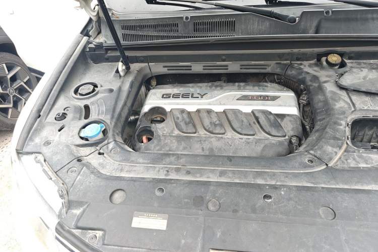 Used Geely Auto Emgrand X7 Sport 2016 1.8TD Automatic Smart Model Engine Bay Right