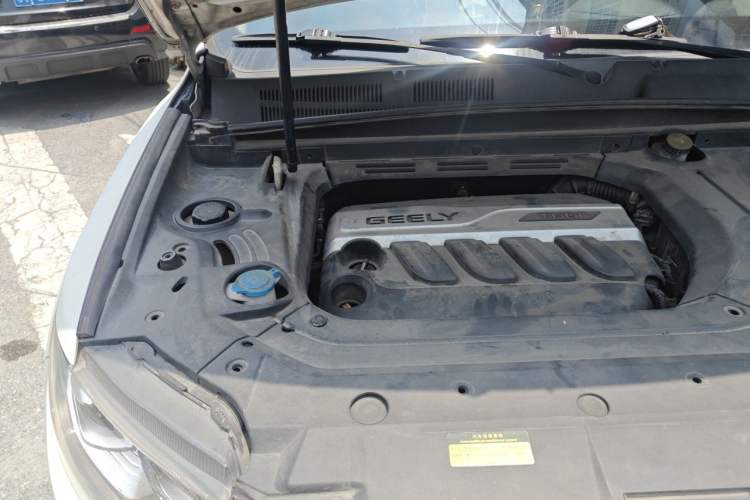 Used Geely Auto Emgrand X7 Sport 2016 1.8TD Automatic Smart Model Engine Bay Right