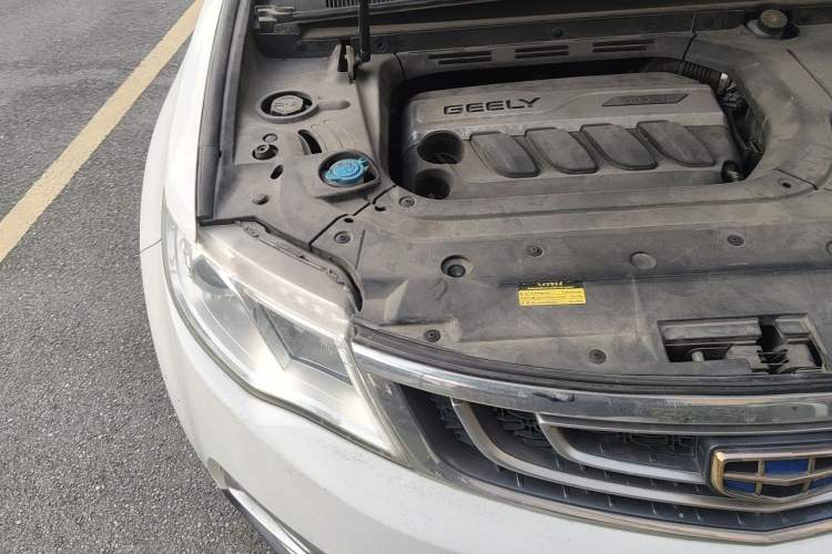 Used Geely Auto Emgrand X7 Sport 2016 1.8TD Automatic ZhiShang Model Engine Bay Right