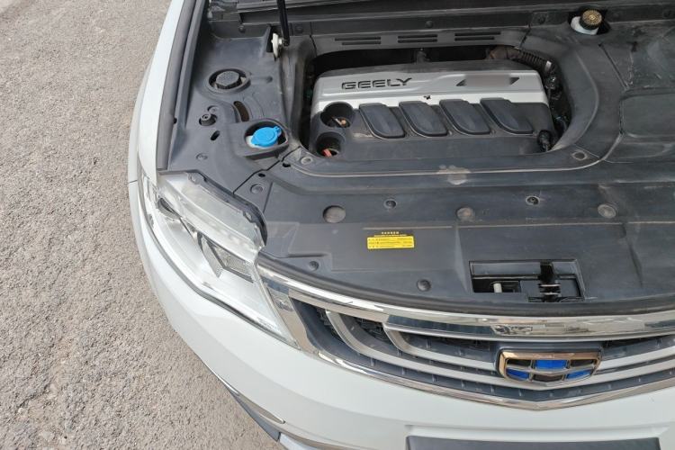 Used Geely Auto Emgrand X7 Sport 2016 1.8TD Automatic ZhiShang Model Engine Bay Right