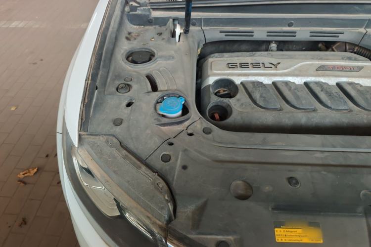 Used Geely Auto Emgrand X7 Sport 2016 1.8TD Automatic Smart Model Engine Bay Right