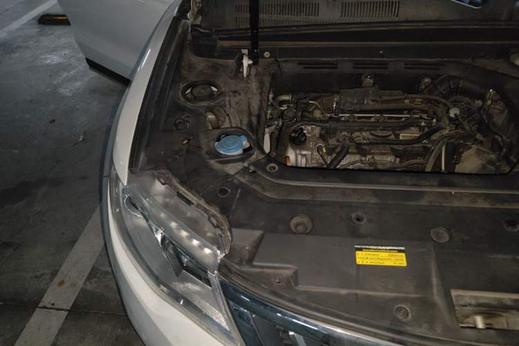 Used Geely Auto Emgrand X7 Sport 2016 1.8TD Automatic Smart Connectivity Version Engine Bay Right