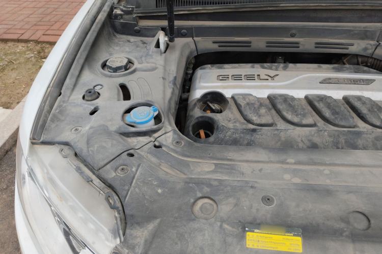 Used Geely Auto Emgrand X7 Sport 2016 1.8TD Automatic Smart Connectivity Version Engine Bay Right