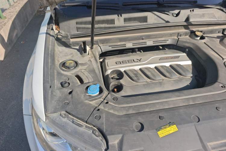 Used Geely Auto Emgrand X7 Sport 2016 1.8TD Automatic Smart Model Engine Bay Right