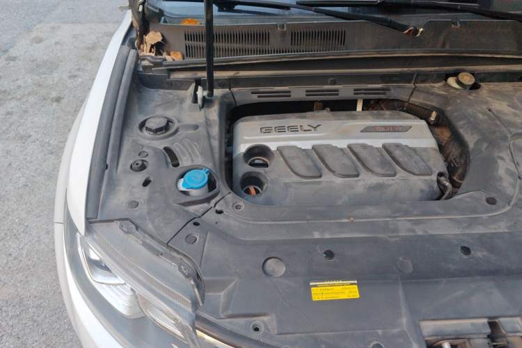 Used Geely Auto Emgrand X7 Sport 2016 1.8TD Automatic ZhiZun Version Engine Bay Right