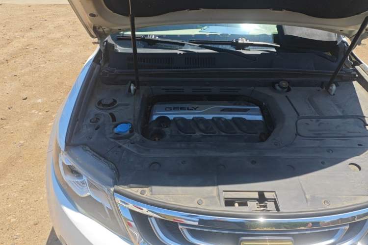 Used Geely Auto Emgrand X7 Sport 2016 1.8TD Automatic ZhiZun Version Engine Bay Right