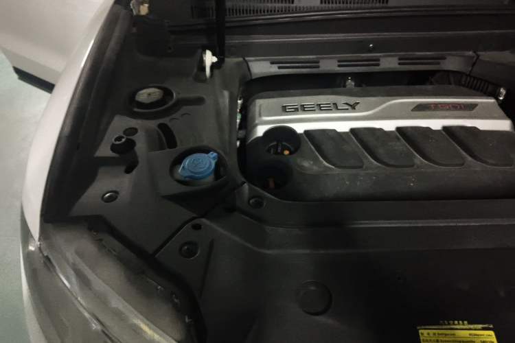 Used Geely Auto Emgrand X7 Sport 2016 1.8TD Automatic Smart Connectivity Version Engine Bay Right