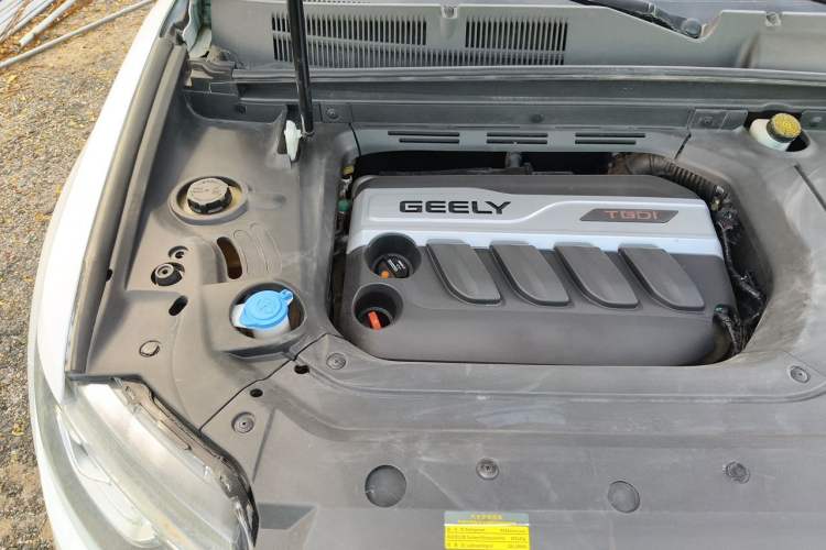 Used Geely Auto Emgrand X7 Sport 2016 1.8TD Automatic Smart Model Engine Bay Right