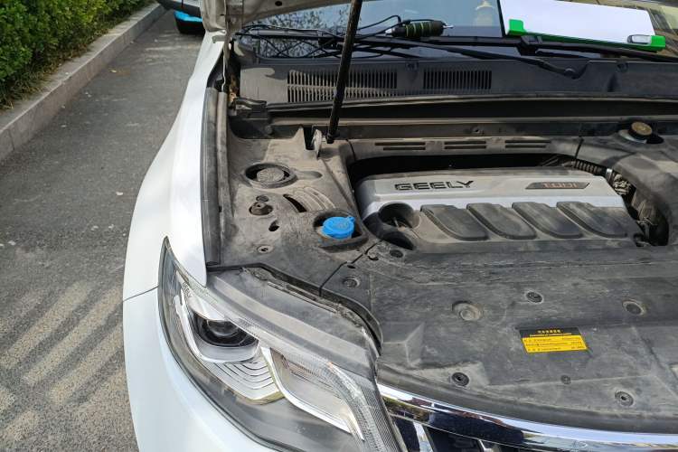 Used Geely Auto Emgrand X7 Sport 2016 1.8TD Automatic ZhiZun Version Engine Bay Right