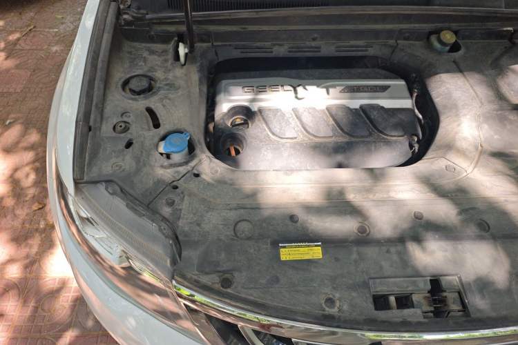 Used Geely Auto Emgrand X7 Sport 2016 1.8TD Automatic ZhiZun Version Engine Bay Right
