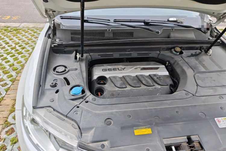 Used Geely Auto Emgrand X7 Sport 2016 1.8TD Automatic Smart Connectivity Version Engine Bay Right