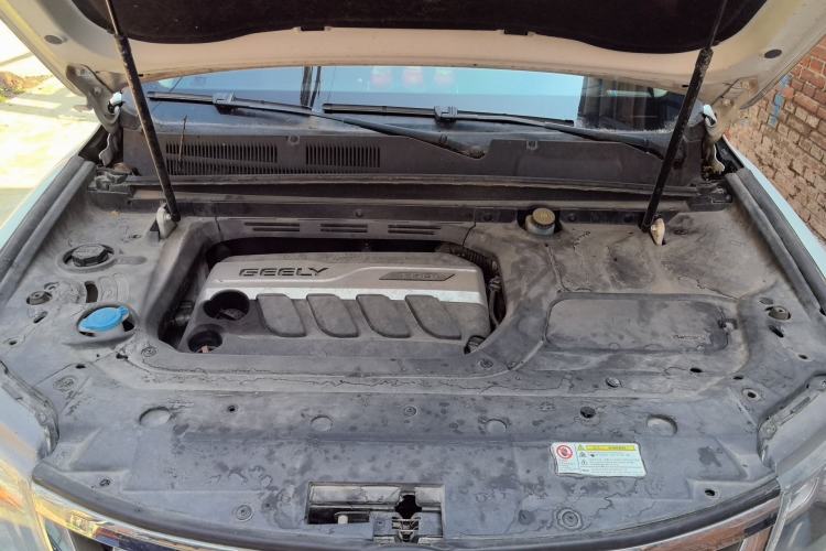 Used Geely Auto Emgrand X7 Sport 2016 1.8TD Automatic ZhiZun Version Engine Bay