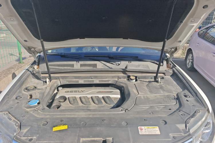 Used Geely Auto Emgrand X7 Sport 2016 1.8TD Automatic Smart Model Engine Bay