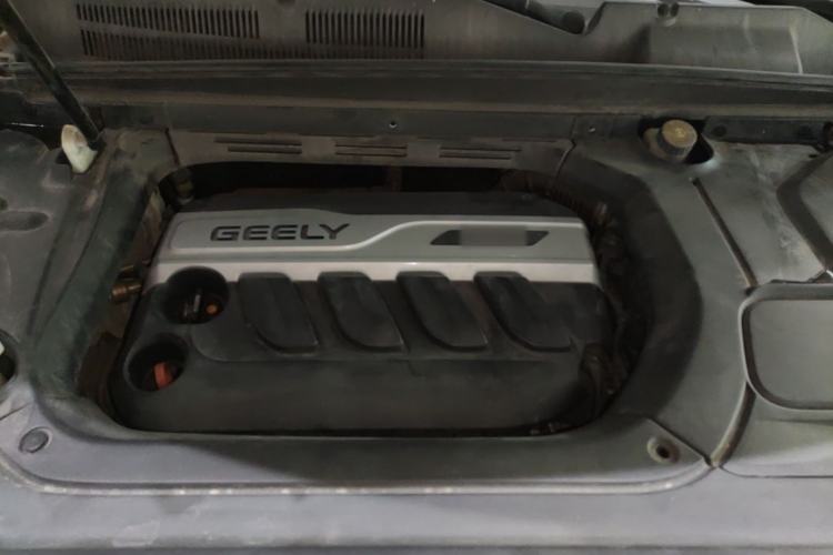 Used Geely Auto Emgrand X7 Sport 2016 1.8TD Automatic ZhiZun Version Engine Bay