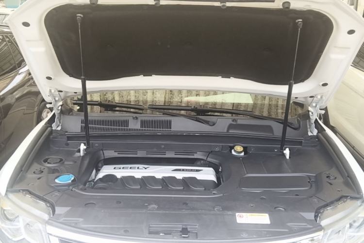 Used Geely Auto Emgrand X7 Sport 2016 1.8TD Automatic ZhiZun Version Engine Bay