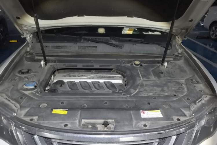 Used Geely Auto Emgrand X7 Sport 2016 1.8TD Automatic Smart Model Engine Bay