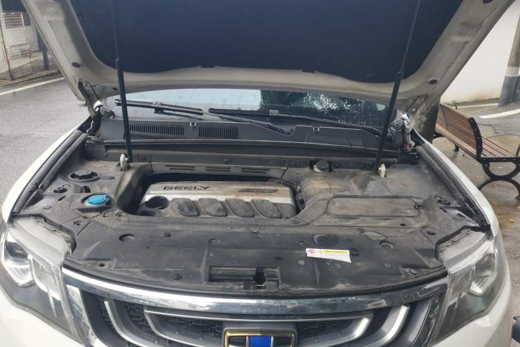 Used Geely Auto Emgrand X7 Sport 2016 1.8TD Automatic Smart Model Engine Bay