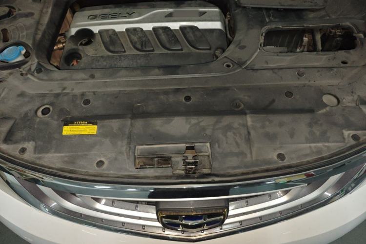 Used Geely Auto Emgrand X7 Sport 2016 1.8TD Automatic ZhiZun Version Engine Bay