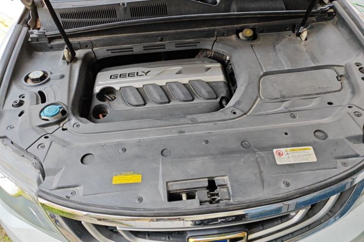 Used Geely Auto Emgrand X7 Sport 2016 1.8TD Automatic ZhiZun Version Engine Bay