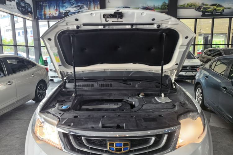 Used Geely Auto Emgrand X7 Sport 2016 2.0L Manual Smart Connect Version Engine Bay