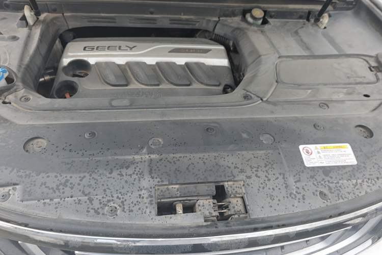 Used Geely Auto Emgrand X7 Sport 2016 1.8TD Automatic Smart Model Engine Bay