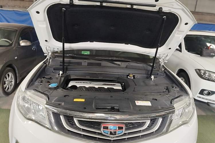 Used Geely Auto Emgrand X7 Sport 2016 1.8TD Automatic ZhiShang Model Engine Bay