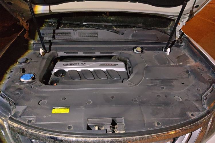 Used Geely Auto Emgrand X7 Sport 2016 1.8TD Automatic Smart Model Engine Bay