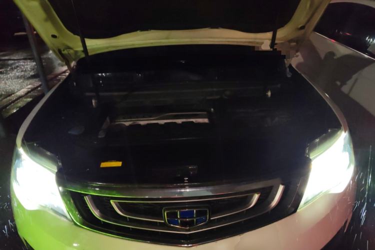 Used Geely Auto Emgrand X7 Sport 2016 1.8TD Automatic ZhiZun Version Engine Bay