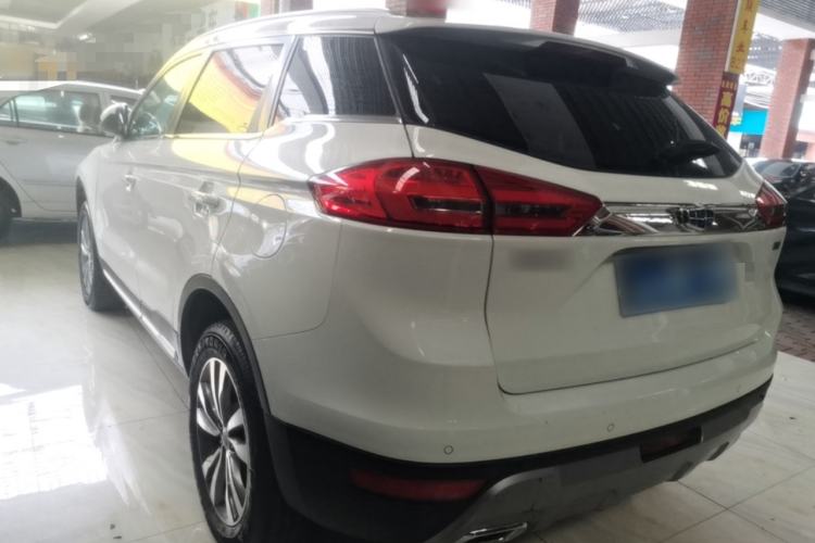 Used Geely Auto Emgrand X7 Sport 2016 2.0L Manual ZhiShang Version Exterior 2
