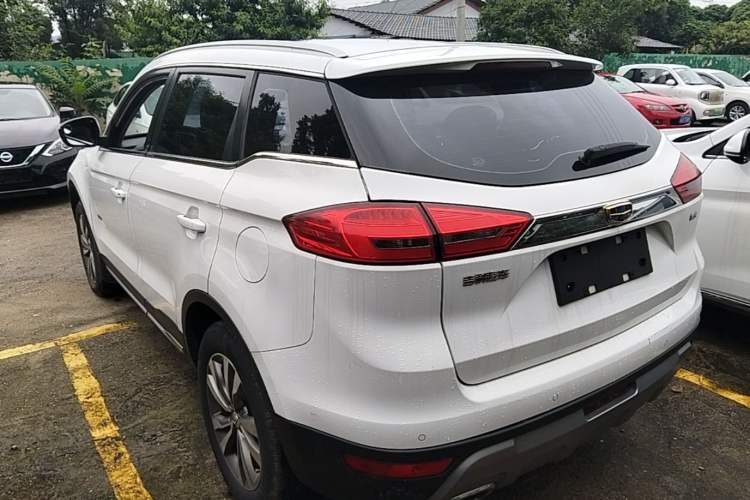 Used Geely Auto Emgrand X7 Sport 2016 1.8TD Automatic Smart Connectivity Version Exterior 2