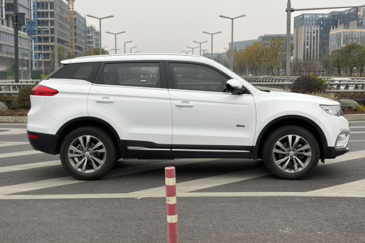 Used Geely Auto Emgrand X7 Sport 2016 1.8TD Automatic Smart Model Exterior 2