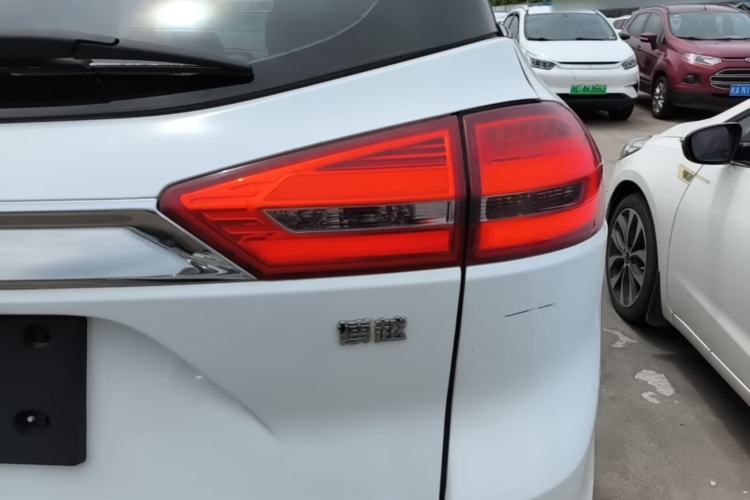 Used Geely Auto Emgrand X7 Sport 2016 1.8TD Automatic Smart Model Exterior 3