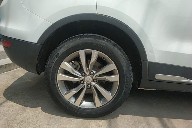 Used Geely Auto Emgrand X7 Sport 2016 1.8TD Automatic Smart Connectivity Version Exterior 5