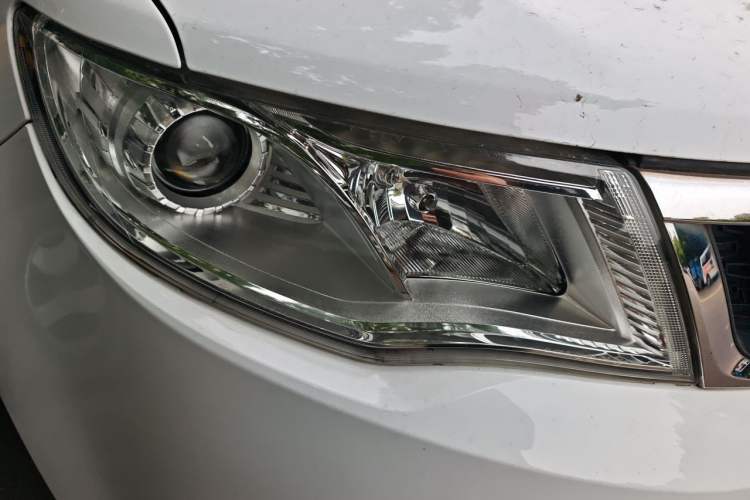 Used Geely Auto Emgrand X7 Sport 2016 2.0L Manual Smart Connect Version Exterior 6