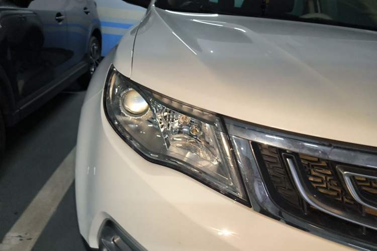 Used Geely Auto Emgrand X7 Sport 2016 1.8TD Automatic Smart Connectivity Version Exterior 6