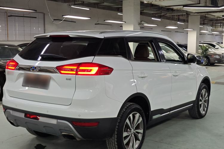 Used Geely Auto Emgrand X7 Sport 2016 1.8TD Automatic ZhiZun Version Exterior 6