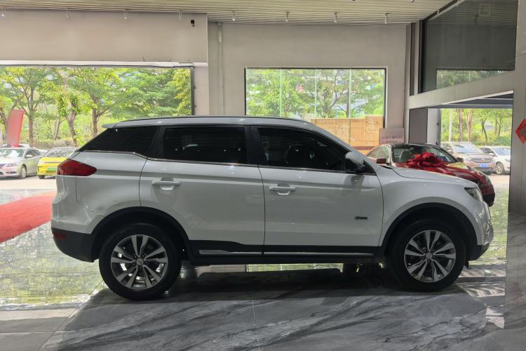 Used Geely Auto Emgrand X7 Sport 2016 1.8TD Automatic ZhiZun Version Exterior 6