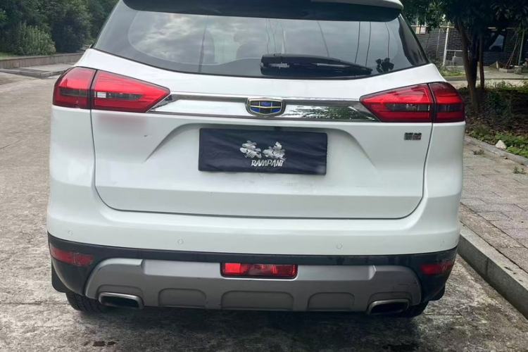 Used Geely Auto Emgrand X7 Sport 2016 1.8TD Automatic ZhiZun Version Exterior 6