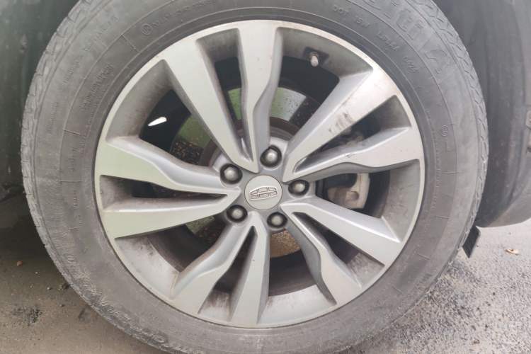 Used Geely Auto Emgrand X7 Sport 2016 2.0L Manual ZhiShang Version Exterior 7