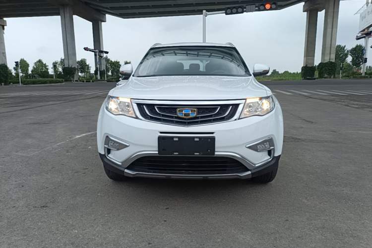 Used Geely Auto Emgrand X7 Sport 2016 2.0L Manual Smart Connect Version Front