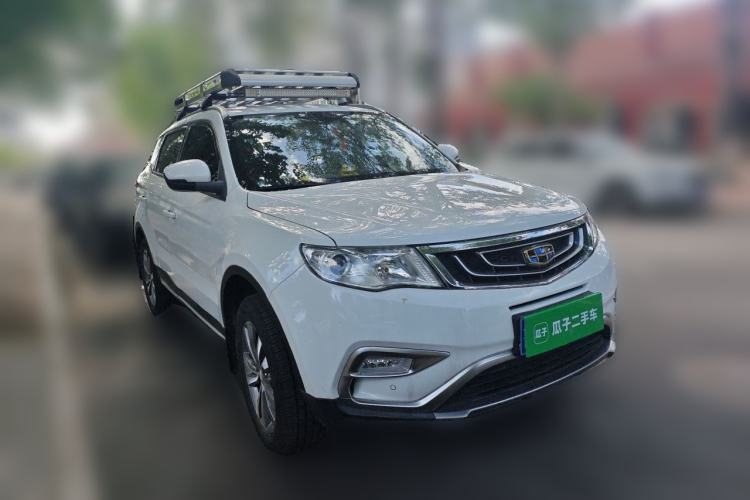 Used Geely Auto Emgrand X7 Sport 2016 2.0L Manual Smart Connect Version Front Right 45 Deg