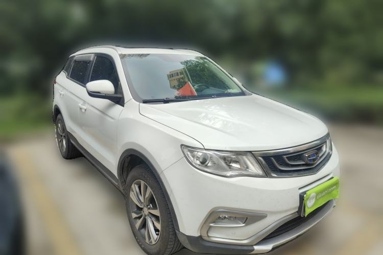 Used Geely Auto Emgrand X7 Sport 2016 2.0L Manual ZhiShang Version Front Right 45 Deg
