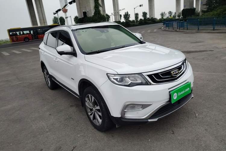 Used Geely Auto Emgrand X7 Sport 2016 1.8TD Automatic ZhiZun Version Front Right 45 Deg