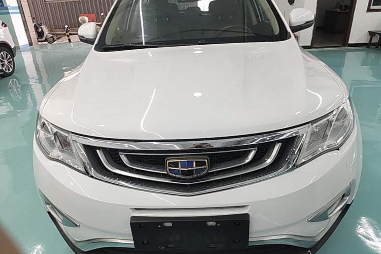 Used Geely Auto Emgrand X7 Sport 2016 2.0L Manual ZhiShang Version Front