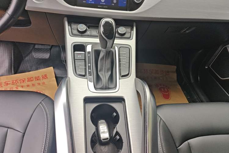 Used Geely Auto Emgrand X7 Sport 2016 1.8TD Automatic ZhiShang Model Gear Lever