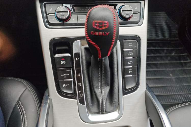 Used Geely Auto Emgrand X7 Sport 2016 1.8TD Automatic Smart Model Gear Lever