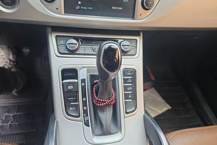 Used Geely Auto Emgrand X7 Sport 2016 1.8TD Automatic ZhiZun Version Gear Lever